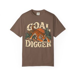 Brown Goal Digger T-shirt with cream lettering and a tiger illustration on the front.